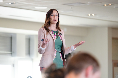The Main Benefits Of Enrolling In Seminars And Workshops For Businesses